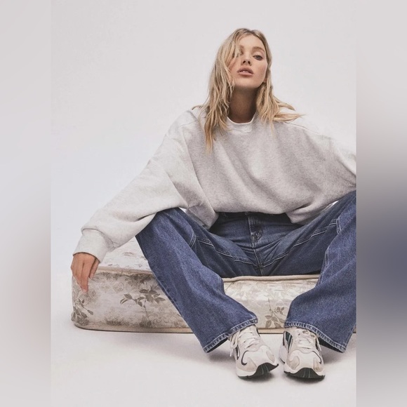 J Brand x Elsa Hosk Jeans Monday Wide-Leg High-Rise Size 28 - Picture 3 of 9